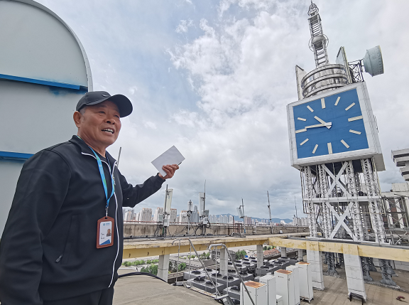 老吉林人王培根讲述他和钟楼的故事