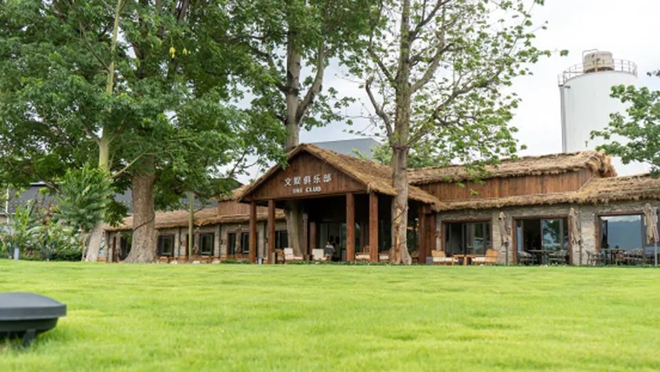 保山世外乡村高黎贡勐赫小镇建设大放异彩