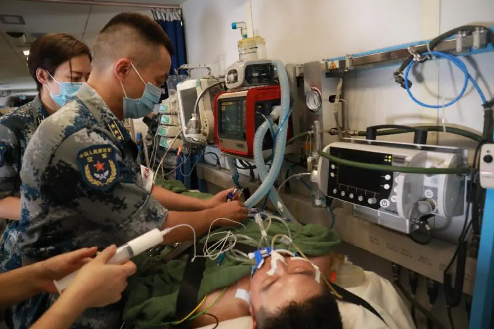 能做手术,媲美小型医院,运9医疗救护机内部全披露