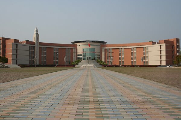 安徽安庆"最强"的4所高中,安庆一中傲视群雄,考上的都是学霸