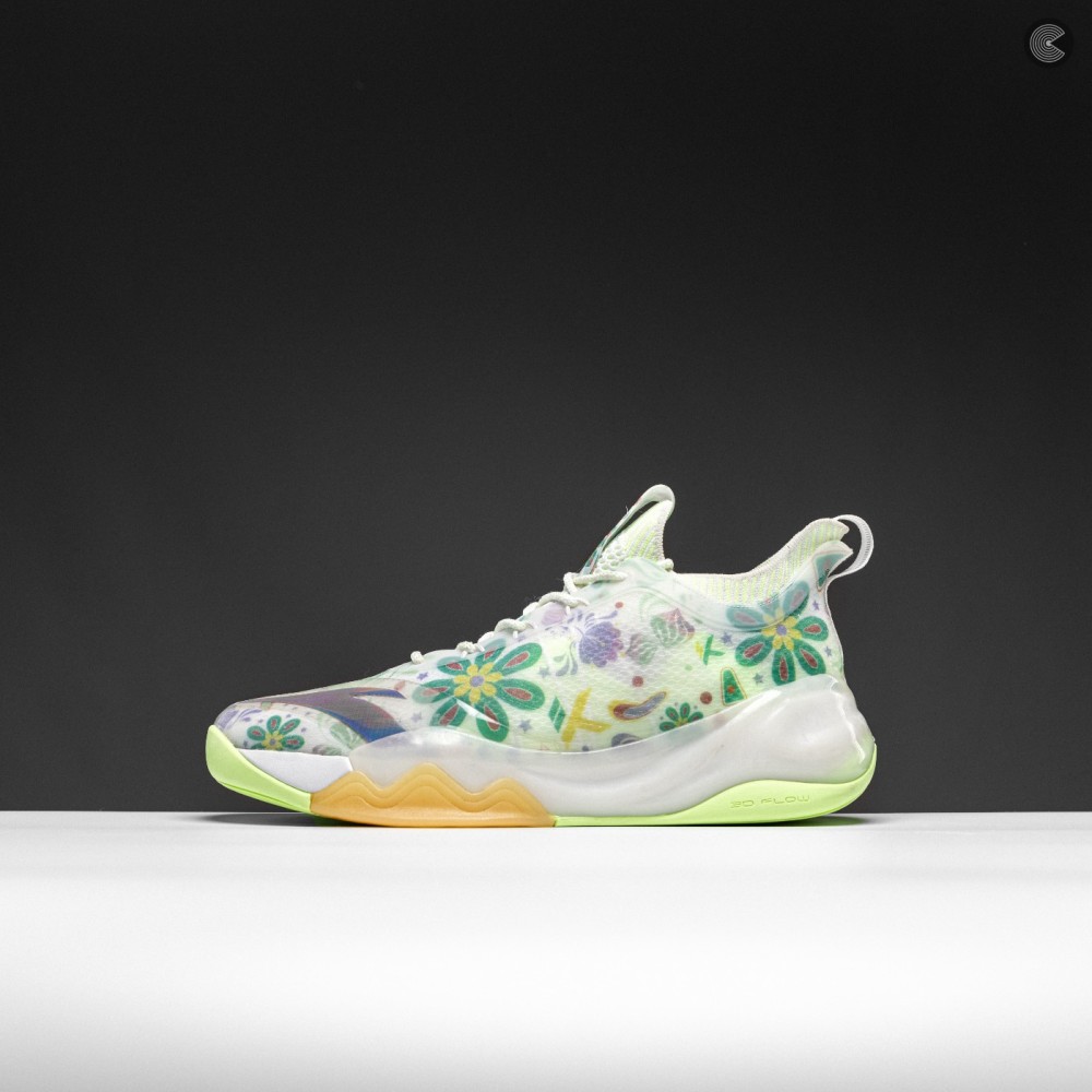 kt6"淡绿小花"篮球鞋,复活节彩蛋上的花卉,彰显配色主题.