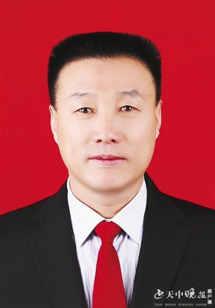 驻马店人贺新义入围第八届全国道德模范候选人