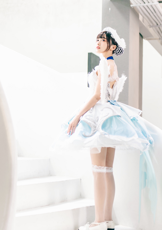 kpl灵儿白丝cos突破自我看完梦嫂的cos梦泪没说谎身材一流