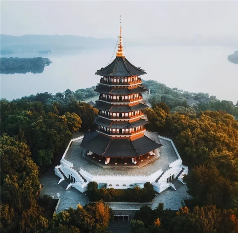 雷峰塔倒塌77年后,专家在塔下发现一座千年地宫_腾讯新闻