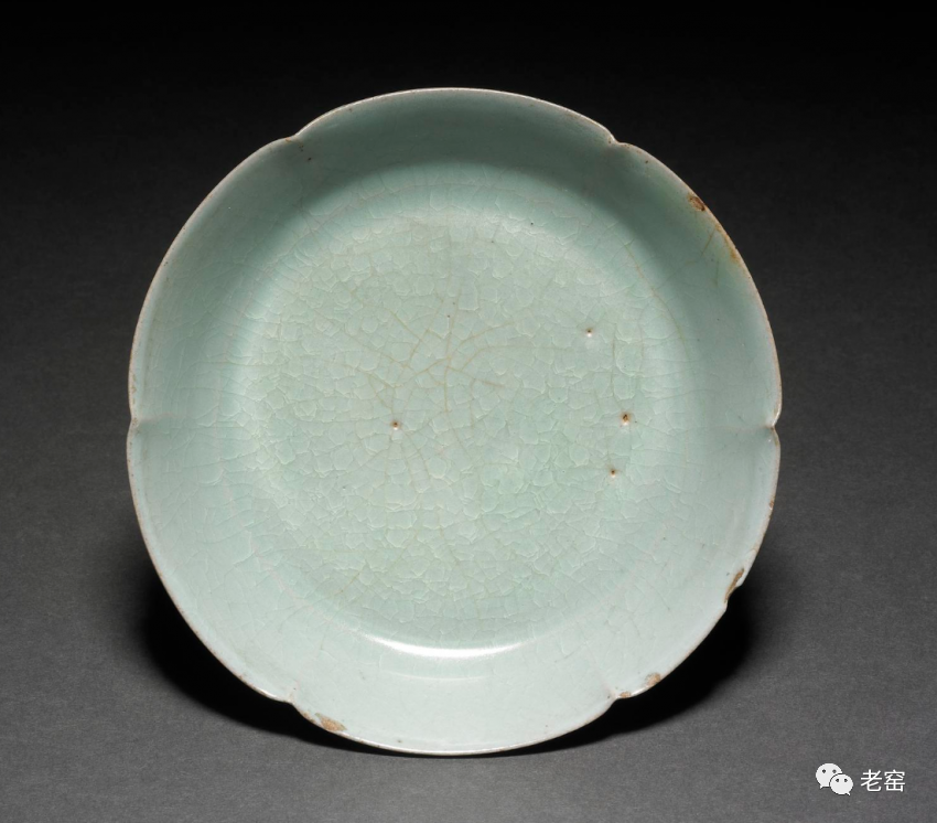 北宋 汝窑天青釉花口洗(正面) 大英博物馆藏