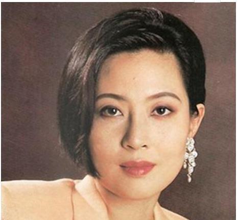 傅丽莉养了孙淳10年最终孙淳成影帝如今妻子患病不离不弃