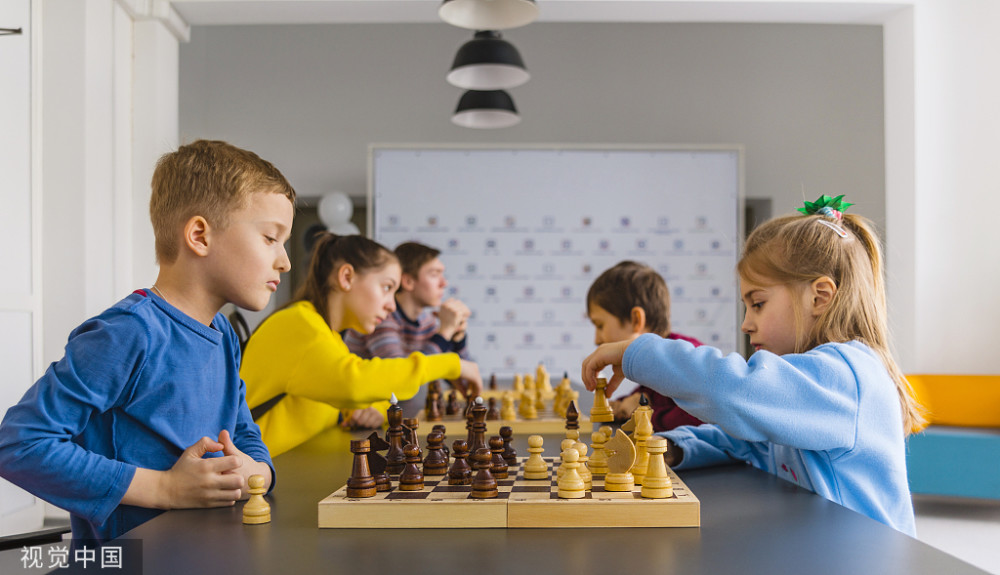 初学者国际象棋子力价值的变化