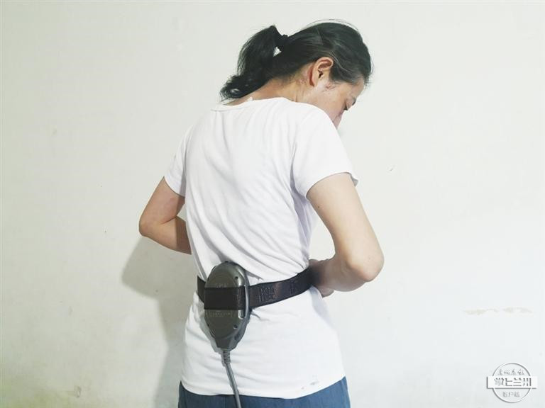 腰椎治疗仪排行榜_匿名老人捐出的铁腰板和腰椎治疗仪找到了有需要的人