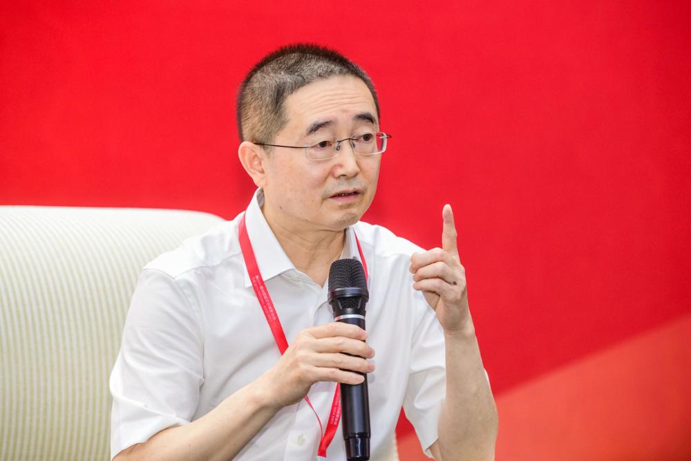 彭玻:逆市增长,靠的是湖南出版人的"霸得蛮",还有肩负的使命与担当