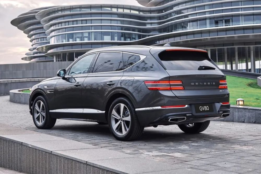 70万的豪华品牌中大型suv这四款车我们帮你好好选