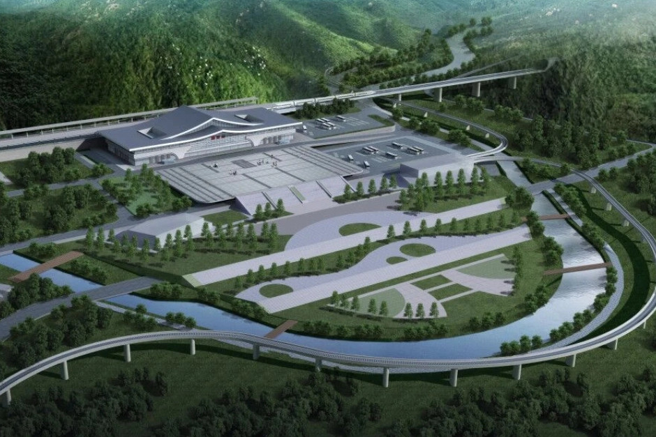 郧西站的修建对郧西县来说有着重大意义,随着郧西站的到来,这里也将