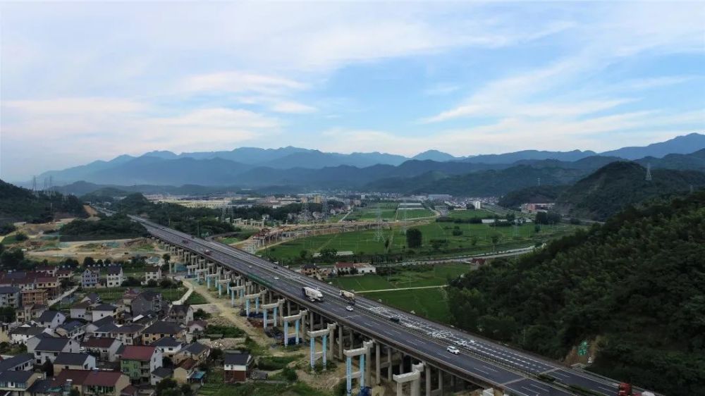 安仁枢纽上路施工开始浙皖断通高速迎来建设新局面