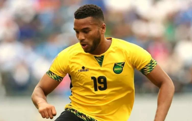 美金杯瓜德罗普vs牙买加后防大闸红牌停赛瓜德罗普连败战绩