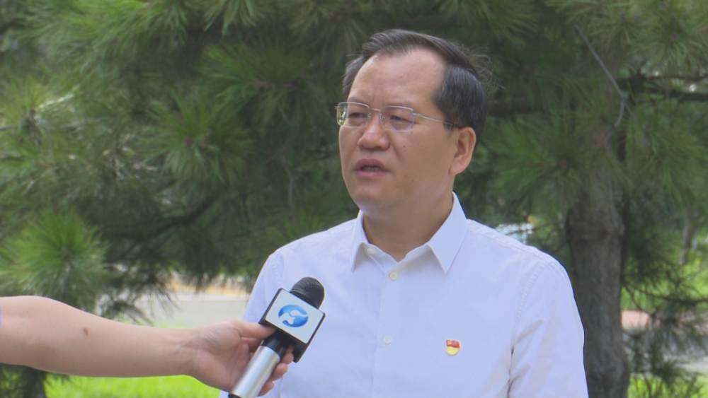 市委常委 市纪委书记 李向前:转变干部作风是优化营商环境的源头工作