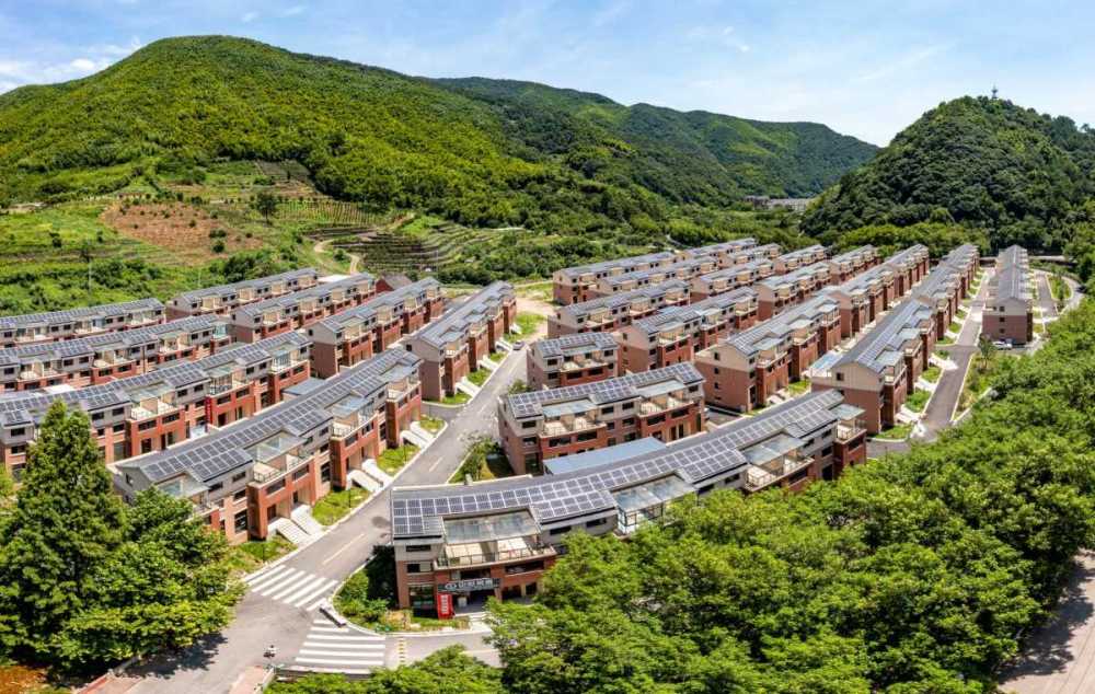 这是海曙龙观第3个光伏村