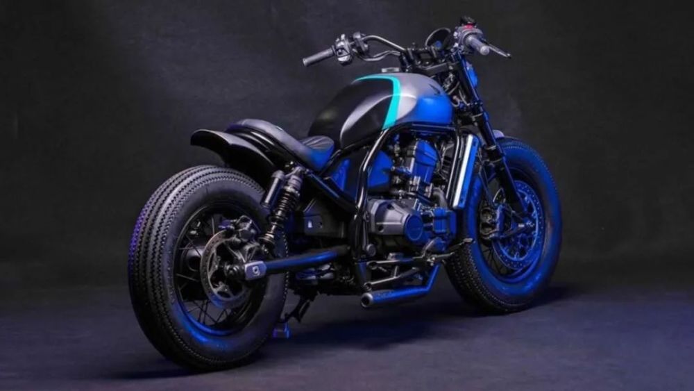 本田cm1100正式发售,顺便来看看两款改装作品|改装鉴赏