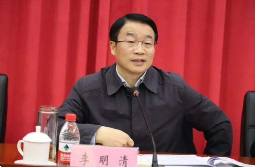 陈金山已任重庆市政府党组成员