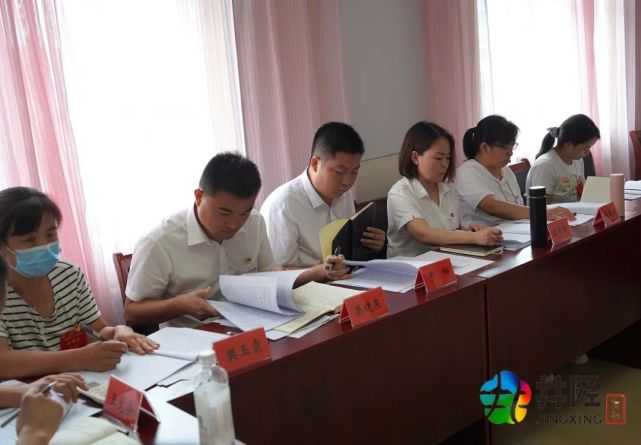 张亚松参加代表分团讨论_腾讯新闻