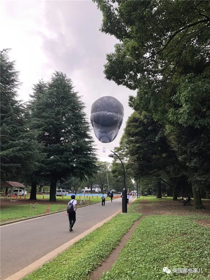 日本惊现"人头气球",为奥运搞的惊喜?网友:艺术接地府!_腾讯新闻