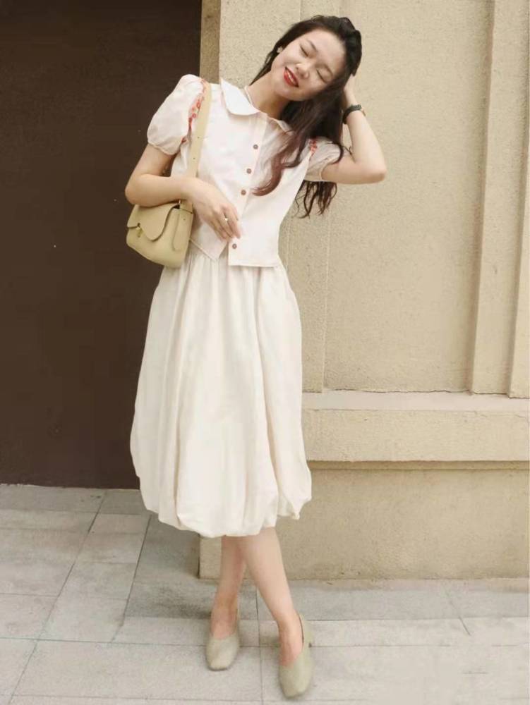 女生夏季白裙穿搭合集,这几款让人心动的小白裙,或许很适合你_腾讯