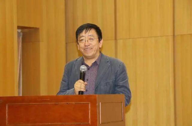 北大历史系教授张帆一份给史学爱好者的暑期书单