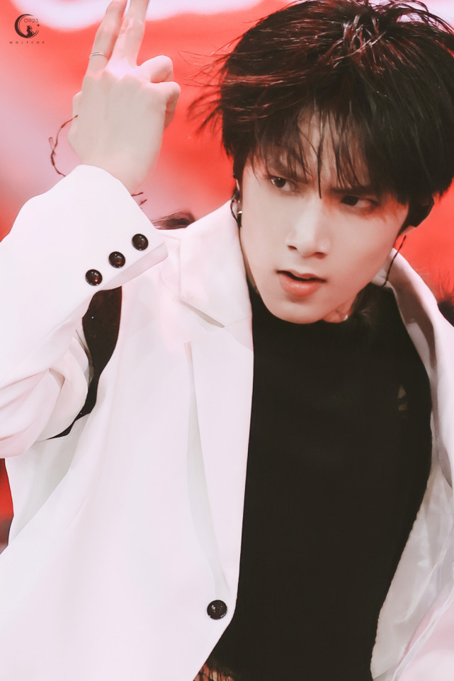 tnt时代少年团刘耀文图片