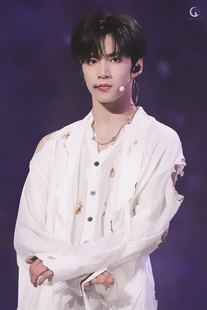 tnt时代少年团刘耀文图片