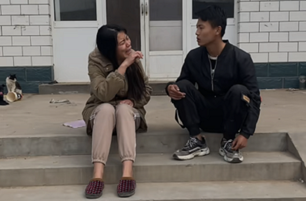 厨子与驴美食界的沙雕手艺人被誉为最野的网红情侣