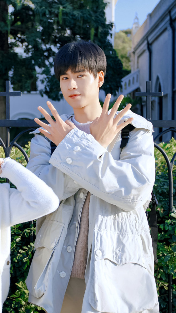 手机壁纸‖胡一天