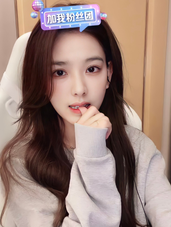 孙一宁接广告代言穿千元衬衫好清纯与明星气质差距明显