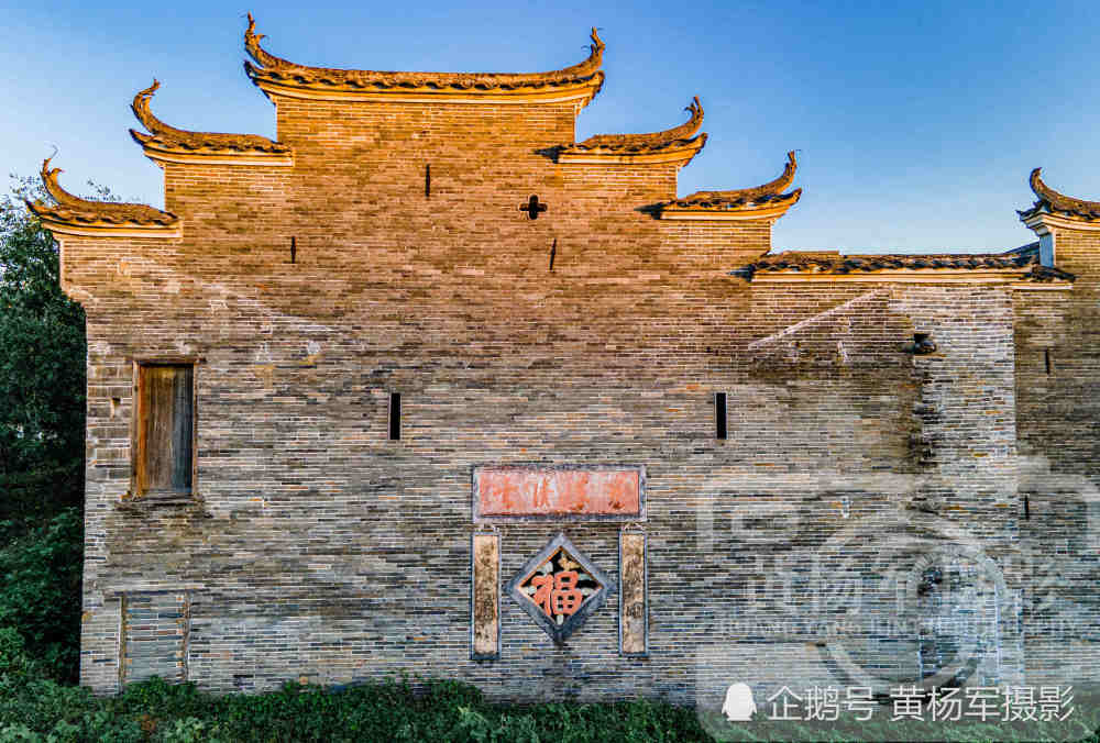中国客家人南迁的首个落脚点,依附赣江,有江南最完好的宗祠23座
