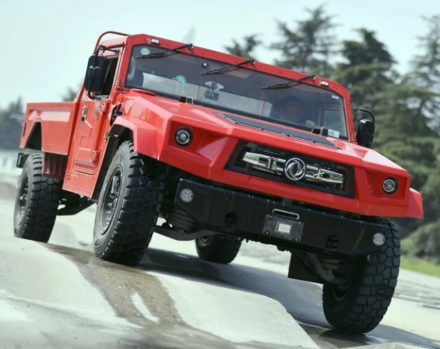 东风又新出大块头40t动力价格过瘾网友太像斗鸡眼