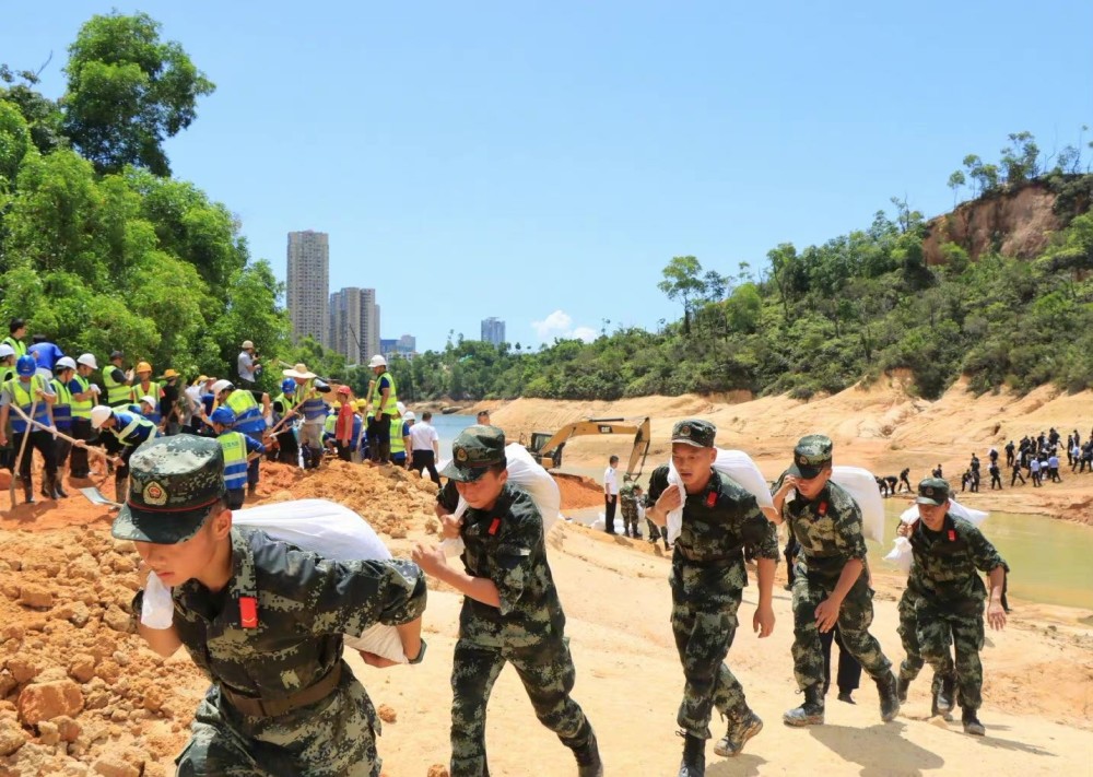 多图直击!珠海石景山隧道事故救援有序推进