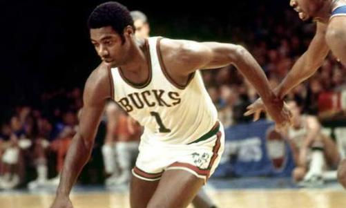 nba 既然库里历史第二控卫，那为什么历史地位不如大O罗伯特森呢？