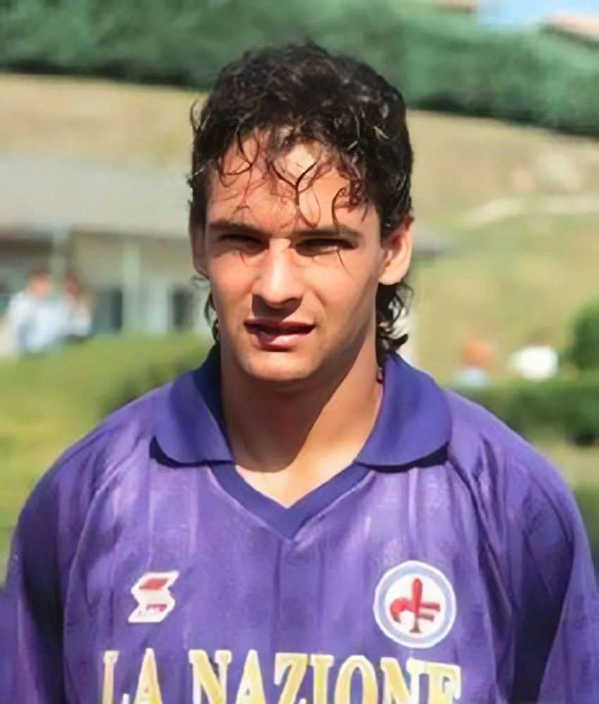 足球记忆当你老了头发白了谁还记得你年轻时的容颜巴乔篇