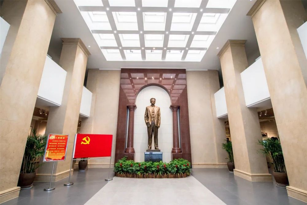 人文传承 向美而行