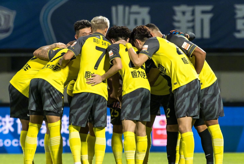 尤文官宣布冯赛季结束离队|官宣!广州队正式报名