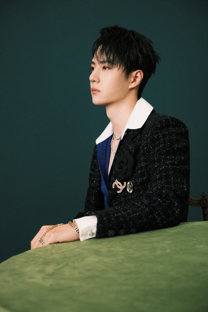 王一博乐华12周年天天向上代言帅照合集