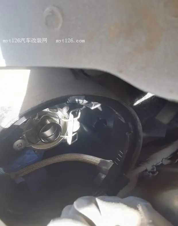 哈弗h6运动版换装led大灯详细教程