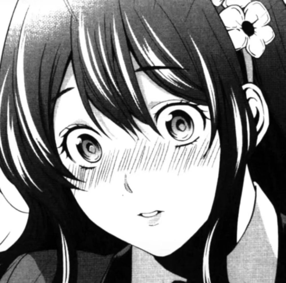 招桃花黑白动漫可爱女生头像359
