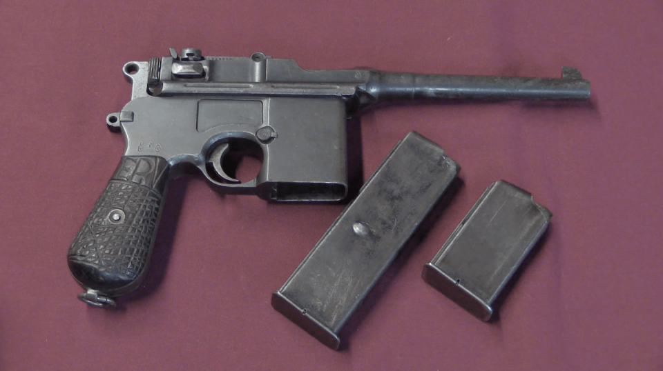 盒子炮倾斜射击是中国人发明来看全自动毛瑟手枪的正确使用方式