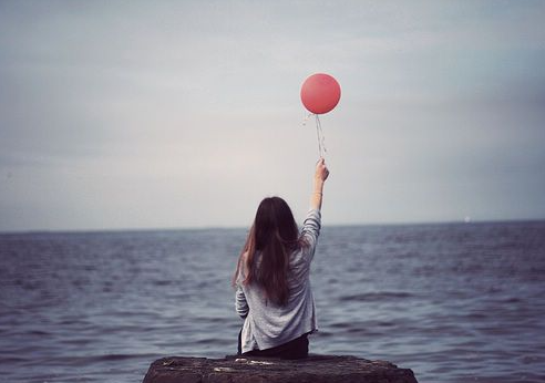 姓花女孩起名取名姓花女生好听唯美的名字