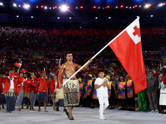 各国奥运史上最具特色旗手:最炫民族风,颜值最巅峰,为"三国"扛旗