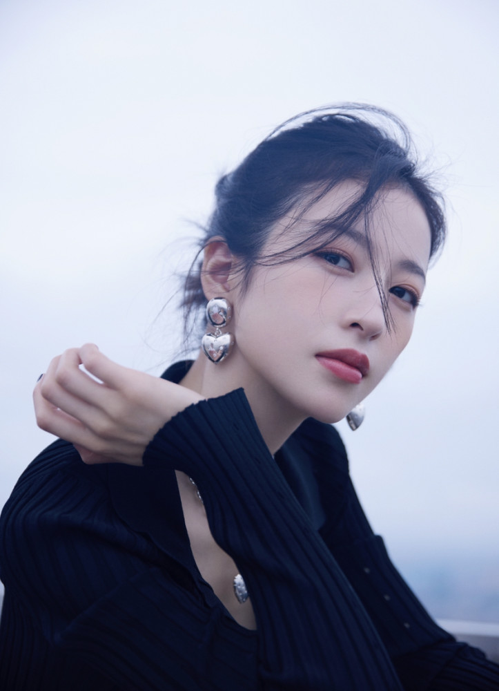 周雨彤天天向上综艺造型