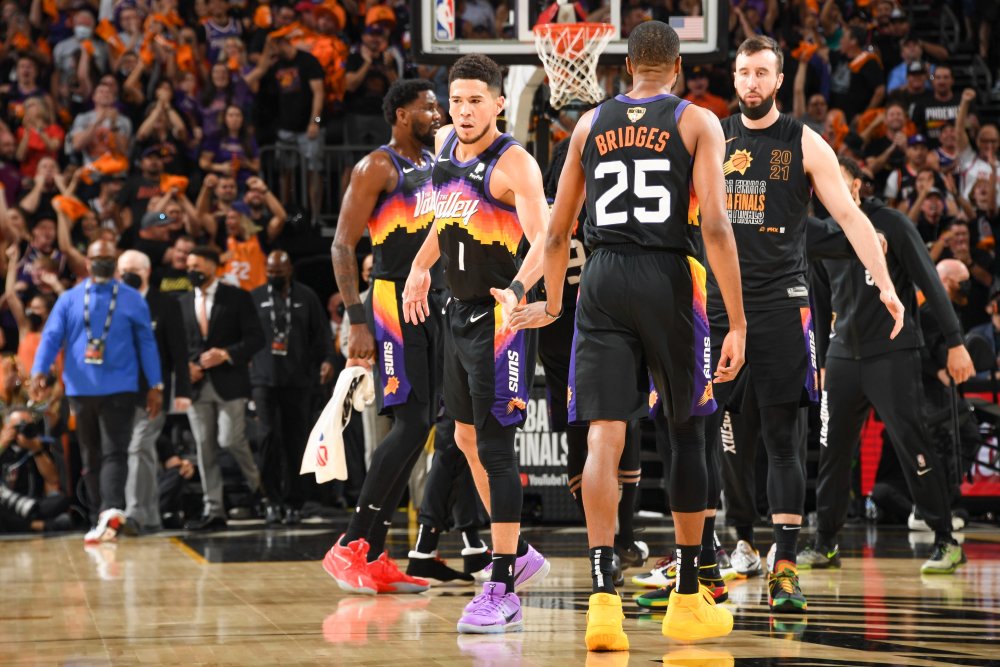 数据帝:总决赛连拿40 输球!布克成历史首人 太阳13胜0负纪录终结