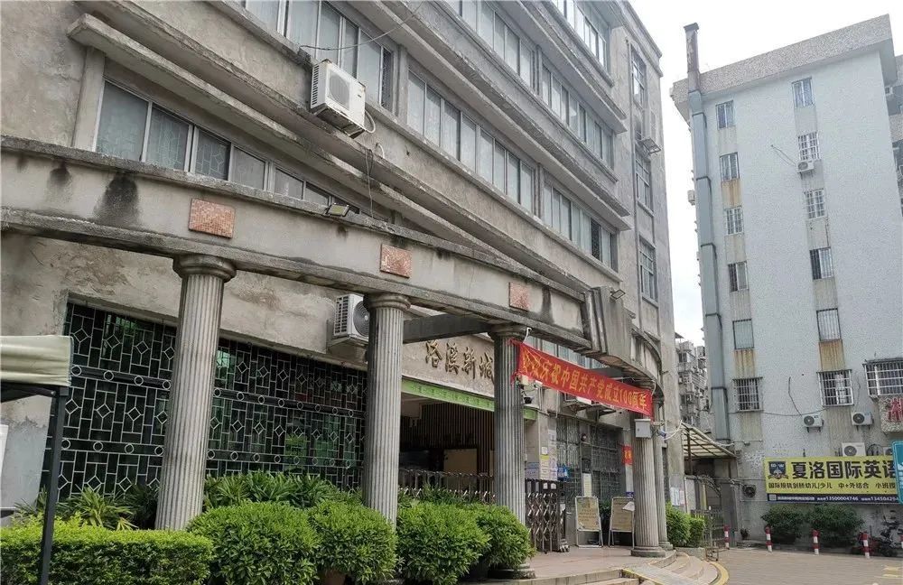 番禺洛浦街这个路段今起实施半封闭交通管制指引请看