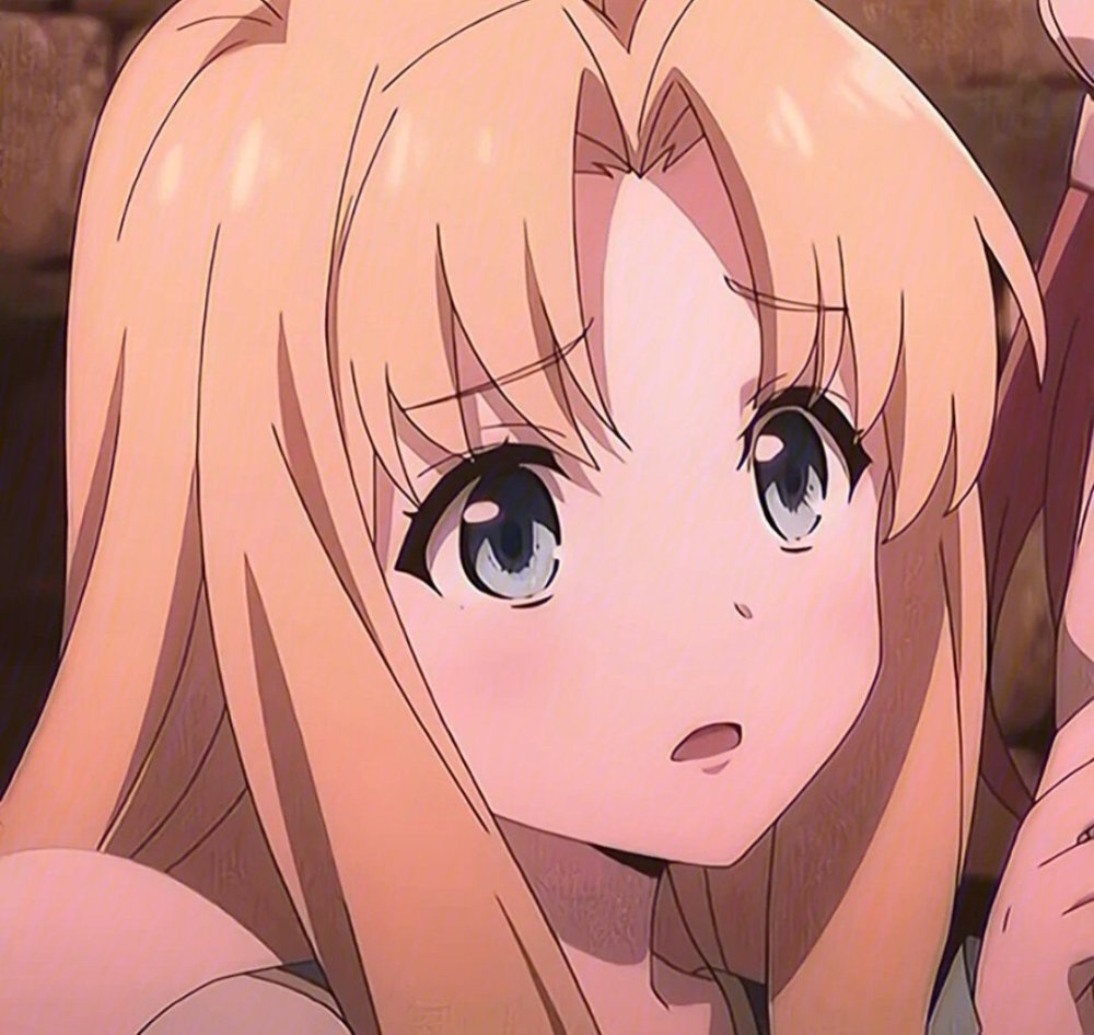 女生动漫头像,但你终究会是一个人的宝贝