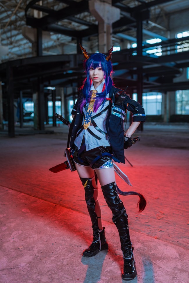 cos赏析:明日方舟 陈_腾讯新闻