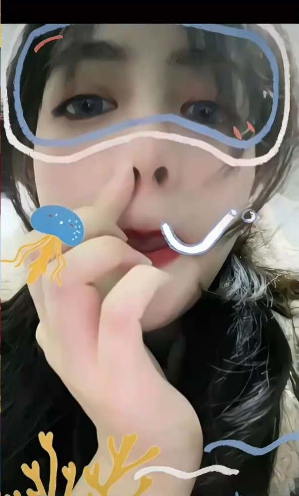 最近很火的王者荣耀作者天才北极星露脸照片来了