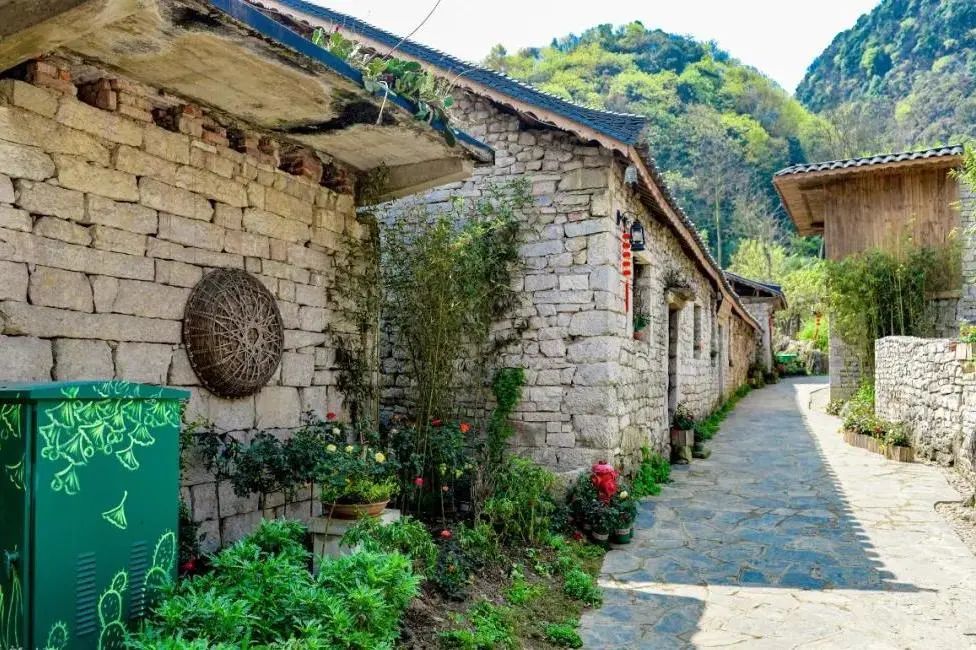 乡游黔中│穿越三国藤甲谷爱上在布依古村落的放风时光